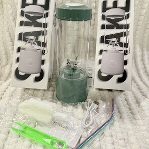 Hotsch Portable Blender with USB Charging - Green